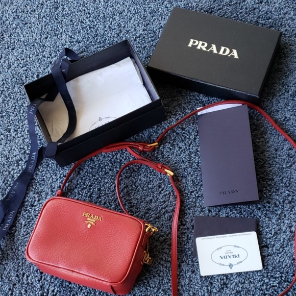 Prada Contenitore Tracolla Saffiano Fuoco Mini - Picture 4 of 7